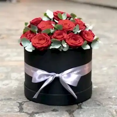 Red Rose Hatbox